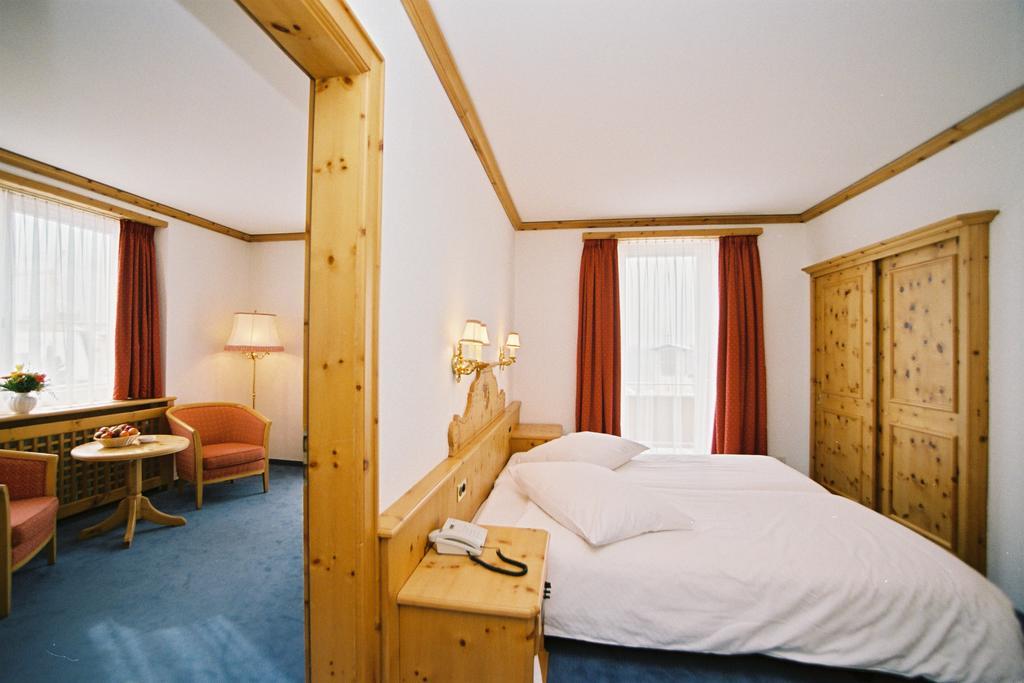 Hotel Schweizerhof Pontresina Cameră foto